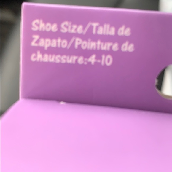 🧦 FRIENDS 3 PAIRS OF SOCKS 🧦 - Picture 3 of 4